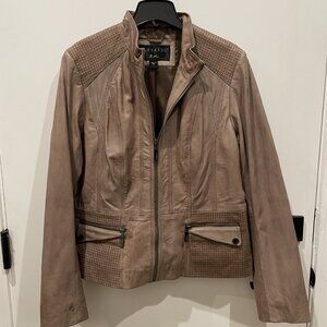 Bernardo Tan Distressed Leather Jacket - Front Zip - Size Large - Retail $399